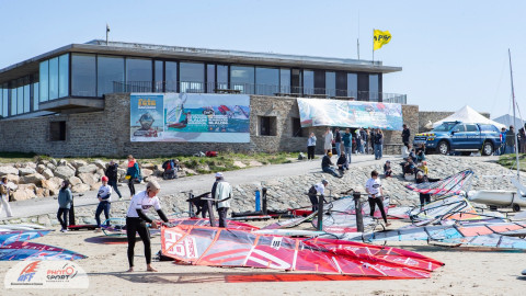 Bon cadeau pour un cours particulier de Planche a voile